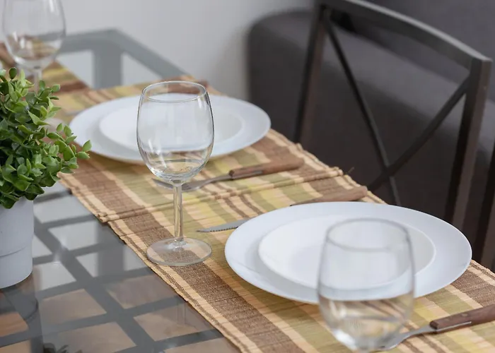 Close To Railway Station On The 7th Floor In By Renters * Katovice