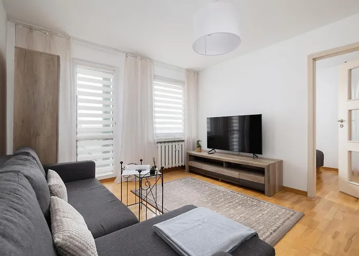 Close To Railway Station On The 7th Floor In By Renters *